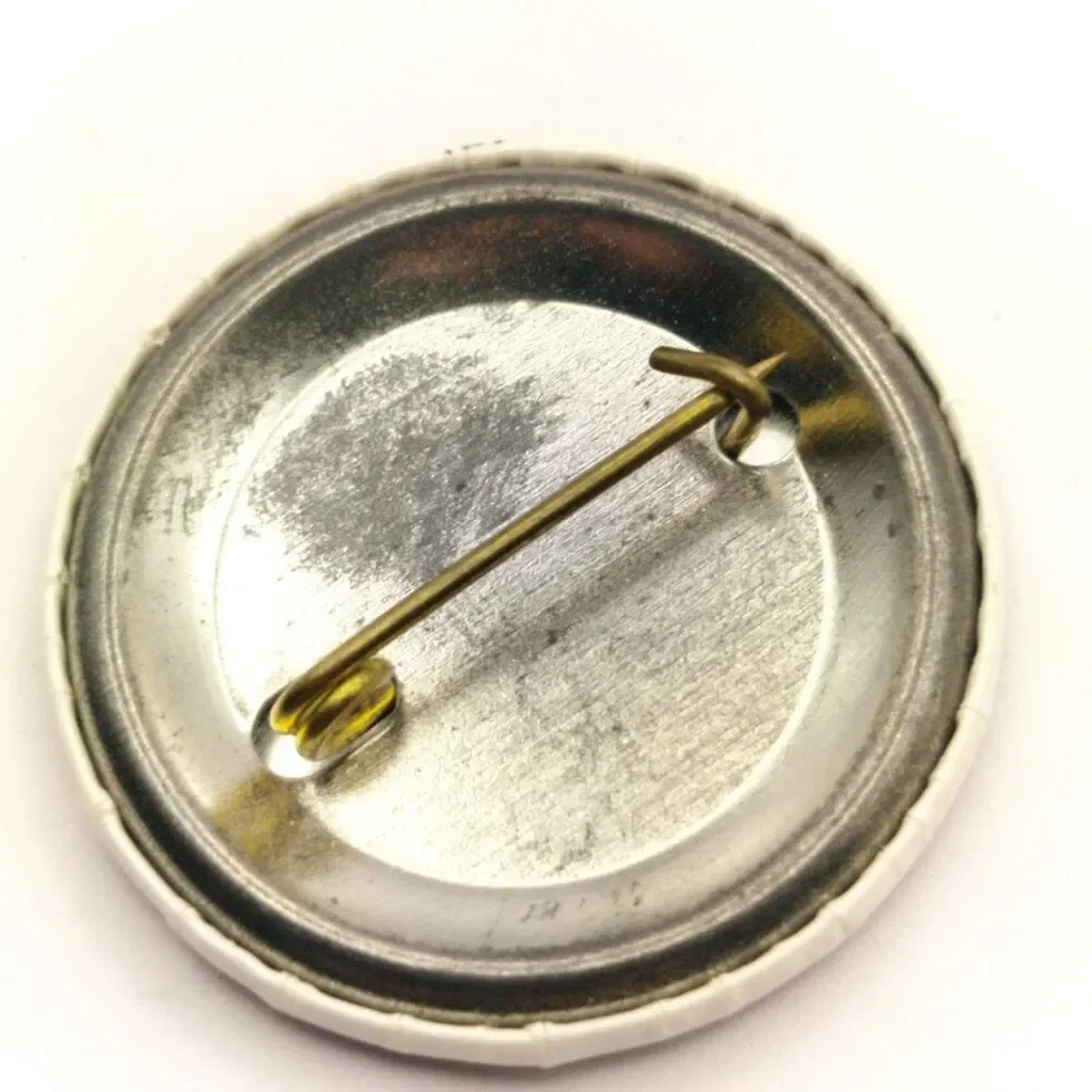 Vision Street Wear 110 Percent Pin Pinback Button Vintage Skater